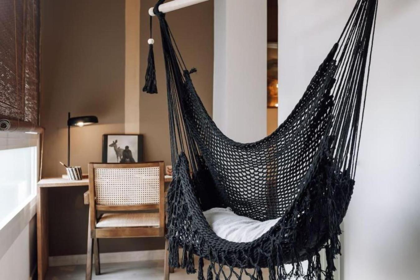 Zioba - 3 Bedroom And Balcony In Gracia Apartment
